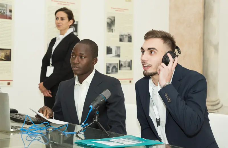 Interpretariato di trattativa a Modena per meeting B2B